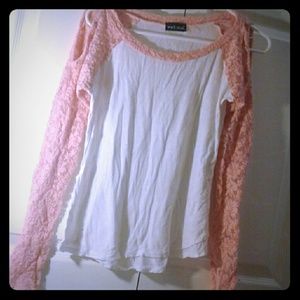 Pink lace arm sleeve shirt
